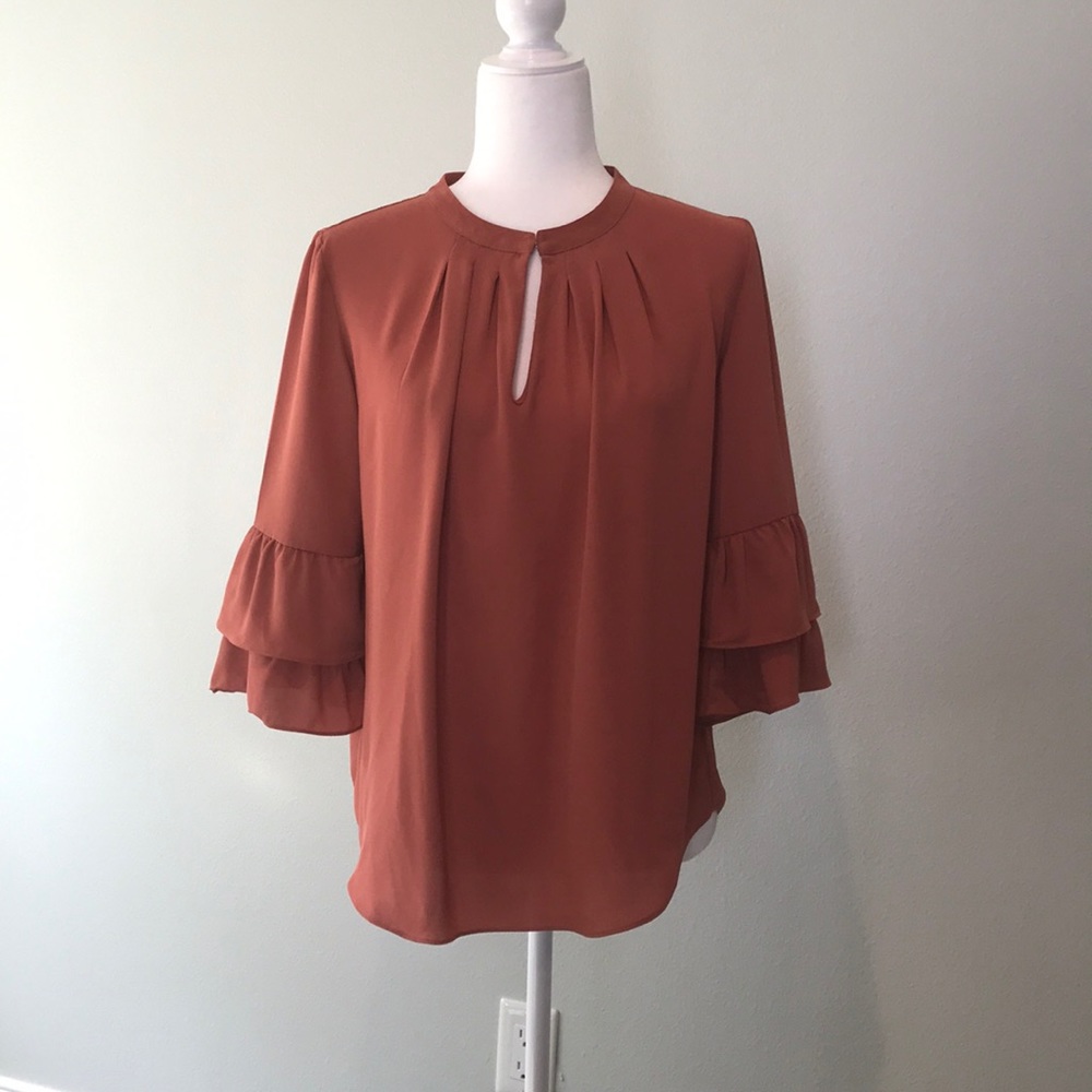 Alex Marie 3/4 bell sleeved blouse